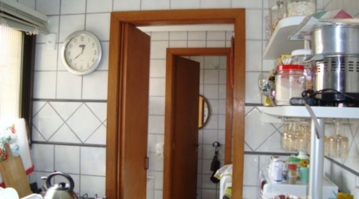 Apartamento à venda com 76m², 2 dormitórios, 1 vaga, no bairro Tristeza em Porto Alegre