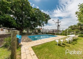 Casa em Condomínio à venda com 240m², 4 dormitórios, 3 suítes, 2 vagas, no bairro Hipica em PORTO ALEGRE