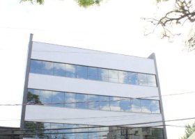 Comercial à venda com 35m², 1 vaga, no bairro Tristeza em Porto Alegre