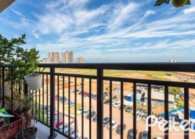 Apartamento à venda com 100m², 3 dormitórios, 1 suíte, 2 vagas, no bairro Cristal em Porto Alegre