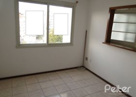 Apartamento à venda com 41m², 1 dormitório, no bairro Tristeza em PORTO ALEGRE