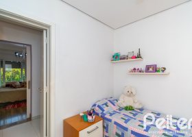 Casa em Condomínio à venda com 220m², 4 dormitórios, 4 suítes, 2 vagas, no bairro Terra Ville em PORTO ALEGRE