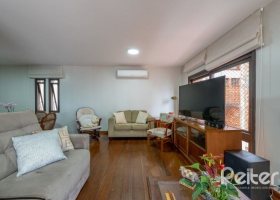 Apartamento à venda com 157m², 3 dormitórios, 1 suíte, 2 vagas, no bairro Tristeza em PORTO ALEGRE