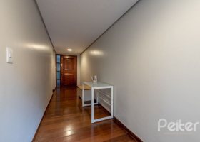 Apartamento à venda com 157m², 3 dormitórios, 1 suíte, 2 vagas, no bairro Tristeza em PORTO ALEGRE