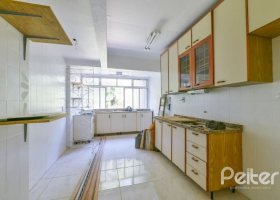 Apartamento à venda com 86m², 3 dormitórios, no bairro Vila Assunção em Porto Alegre