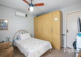 Casa em Condomínio à venda com 178m², 4 dormitórios, 2 suítes, 2 vagas, no bairro Mountain Ville em PORTO ALEGRE
