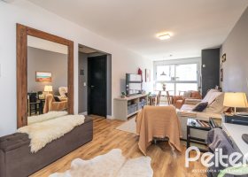 Apartamento à venda com 82m², 2 dormitórios, 1 suíte, 2 vagas, no bairro Ipanema em Porto Alegre