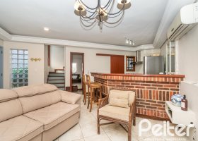 Casa em Condomínio à venda com 166m², 3 dormitórios, 1 suíte, 1 vaga, no bairro Jardim Isabel em Porto Alegre