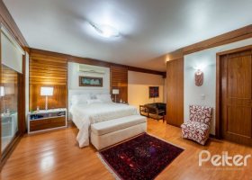 Casa em Condomínio à venda com 362m², 3 dormitórios, 3 suítes, 3 vagas, no bairro Cavalhada em PORTO ALEGRE