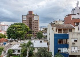 Apartamento à venda com 59m², 2 dormitórios, no bairro Tristeza em Porto Alegre