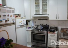 Casa em Condomínio à venda com 175m², 3 dormitórios, 1 suíte, 2 vagas, no bairro Jardim Isabel em Porto Alegre