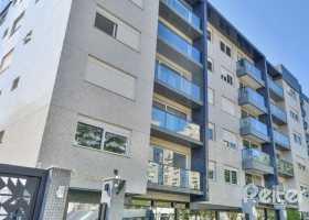 Cobertura à venda com 364m², 3 dormitórios, 2 suítes, 3 vagas, no bairro Tristeza em PORTO ALEGRE