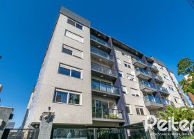 Cobertura à venda com 264m², 3 dormitórios, 3 suítes, 3 vagas, no bairro Tristeza em PORTO ALEGRE