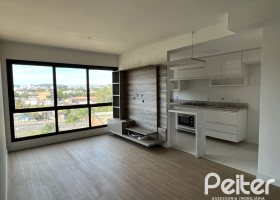 Apartamento à venda com 100m², 3 dormitórios, 1 suíte, 2 vagas, no bairro Cristal em Porto Alegre