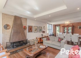 Casa em Condomínio à venda com 395m², 4 dormitórios, 4 suítes, 4 vagas, no bairro Cavalhada em PORTO ALEGRE
