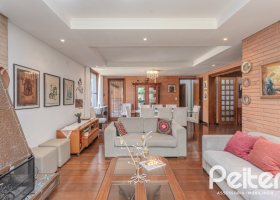 Casa em Condomínio à venda com 395m², 4 dormitórios, 4 suítes, 4 vagas, no bairro Cavalhada em PORTO ALEGRE