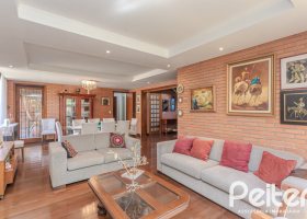 Casa em Condomínio à venda com 395m², 4 dormitórios, 4 suítes, 4 vagas, no bairro Cavalhada em PORTO ALEGRE