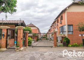 Casa em Condomínio à venda com 145m², 3 dormitórios, 1 suíte, 2 vagas, no bairro Tristeza em Porto Alegre
