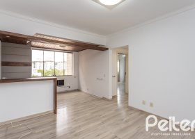 Apartamento à venda com 76m², 2 dormitórios, 1 suíte, 1 vaga, no bairro Tristeza em PORTO ALEGRE