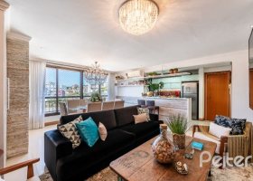 Apartamento à venda com 94m², 3 dormitórios, 1 suíte, 2 vagas, no bairro Tristeza em Porto Alegre