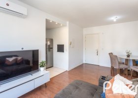 Apartamento à venda com 69m², 2 dormitórios, 1 suíte, 1 vaga, no bairro Tristeza em Porto Alegre