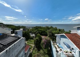 Terreno à venda com 450m², no bairro Vila Assunção em Porto Alegre