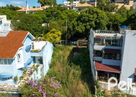 Terreno à venda com 450m², no bairro Vila Assunção em Porto Alegre