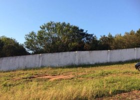Terreno à venda, no bairro Ipanema / Altos Sta. Rita em Porto Alegre