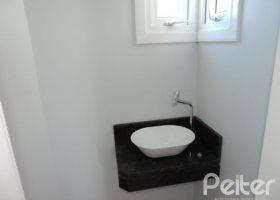 Casa em Condomínio à venda com 164m², 3 dormitórios, 1 suíte, 2 vagas, no bairro Hípica em PORTO ALEGRE
