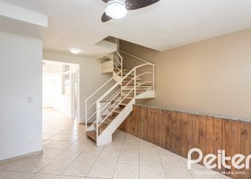 Casa em Condomínio à venda com 159m², 3 dormitórios, 1 suíte, 2 vagas, no bairro Tristeza em Porto Alegre