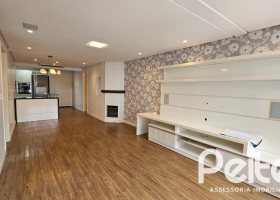 Apartamento à venda com 102m², 3 dormitórios, 1 suíte, 2 vagas, no bairro Tristeza em PORTO ALEGRE