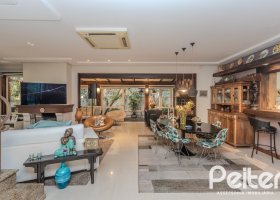 Casa em Condomínio à venda com 380m², 4 dormitórios, 2 suítes, 3 vagas, no bairro Tristeza em PORTO ALEGRE