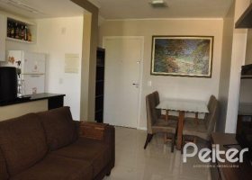 Apartamento à venda com 46m², 2 dormitórios, 1 vaga, no bairro Ipanema em PORTO ALEGRE