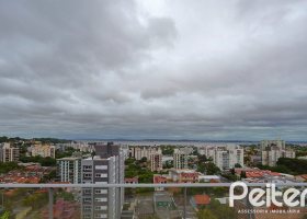 Apartamento à venda com 200m², 3 dormitórios, 3 suítes, 3 vagas, no bairro Tristeza em PORTO ALEGRE