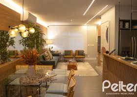 Casa em Condomínio à venda com 191m², 4 dormitórios, 1 suíte, 2 vagas, no bairro Vila Nova em PORTO ALEGRE