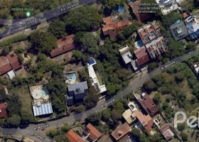Terreno à venda com 705m², no bairro Vila Assunção em Porto Alegre