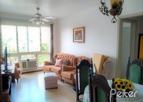 Apartamento à venda com 68m², 2 dormitórios, 1 vaga, no bairro Cristal em Porto Alegre