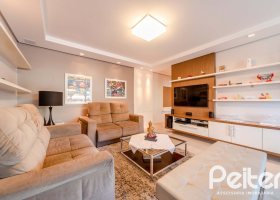 Apartamento à venda com 143m², 3 dormitórios, 1 suíte, 4 vagas, no bairro Tristeza em PORTO ALEGRE