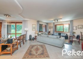Casa em Condomínio à venda com 486m², 4 dormitórios, 3 suítes, 4 vagas, no bairro Cavalhada em PORTO ALEGRE