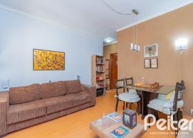 Apartamento à venda com 59m², 2 dormitórios, 1 vaga, no bairro Tristeza em Porto Alegre