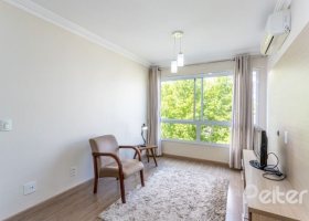 Apartamento à venda com 47m², 1 dormitório, 1 vaga, no bairro Cristal em PORTO ALEGRE