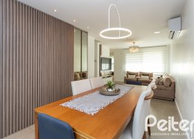 Casa em Condomínio à venda com 162m², 4 dormitórios, 2 suítes, 2 vagas, no bairro Vila Nova em PORTO ALEGRE
