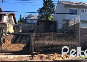 Terreno à venda com 352m², no bairro Jardim Isabel em Porto Alegre
