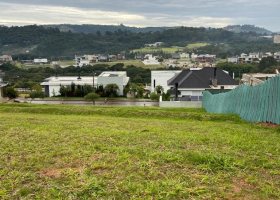 Terreno em condomínio à venda com 583m², no bairro Alphaville em PORTO ALEGRE
