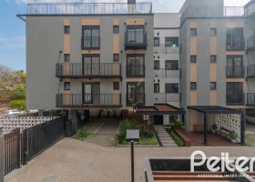 Apartamento à venda com 108m², 3 dormitórios, 1 suíte, 2 vagas, no bairro Tristeza em PORTO ALEGRE