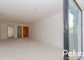 Apartamento à venda com 108m², 3 dormitórios, 1 suíte, 2 vagas, no bairro Tristeza em PORTO ALEGRE