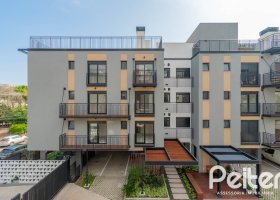 Apartamento à venda com 108m², 3 dormitórios, 1 suíte, 2 vagas, no bairro Tristeza em PORTO ALEGRE