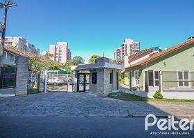 Casa em Condomínio à venda com 80m², 2 dormitórios, 1 vaga, no bairro Tristeza em Porto Alegre