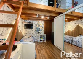 Casa em Condomínio à venda com 119m², 3 dormitórios, 1 suíte, 3 vagas, no bairro Vila Assunção em Porto Alegre