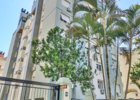 Apartamento à venda com 84m², 3 dormitórios, 1 suíte, 2 vagas, no bairro Tristeza em PORTO ALEGRE
